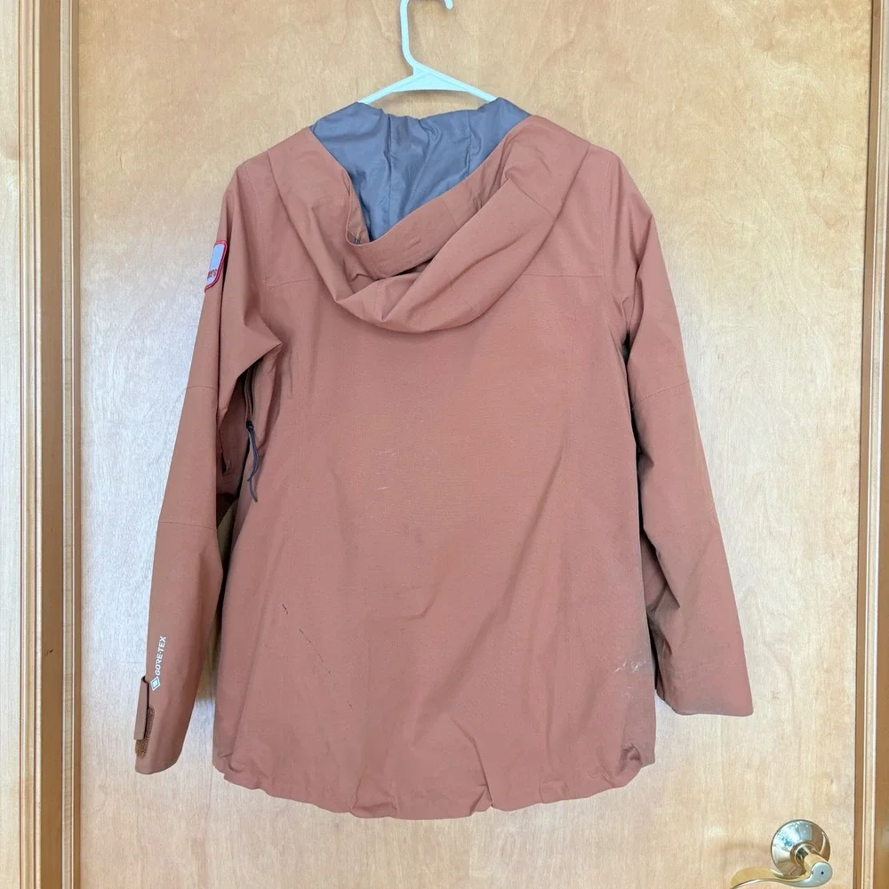 Rei Co-Op **preowned wear**